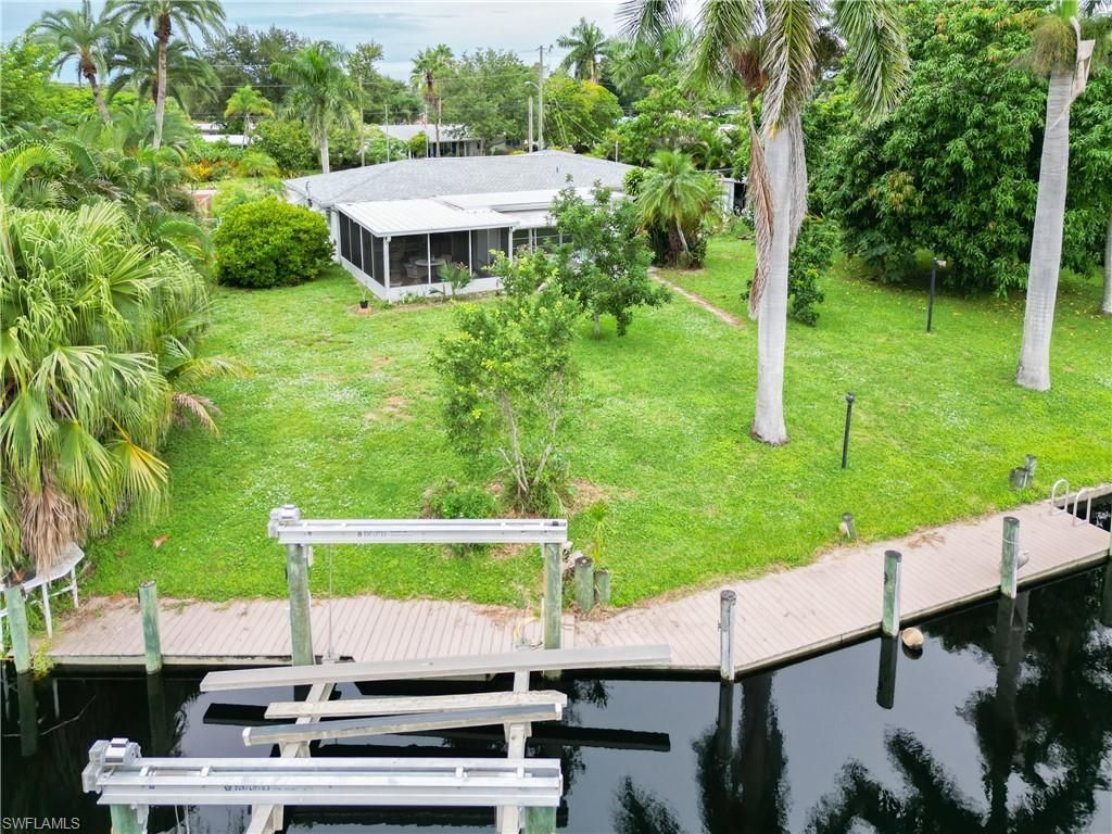 1358 Sunrise Dr, North Fort Myers, FL 33917 Photo