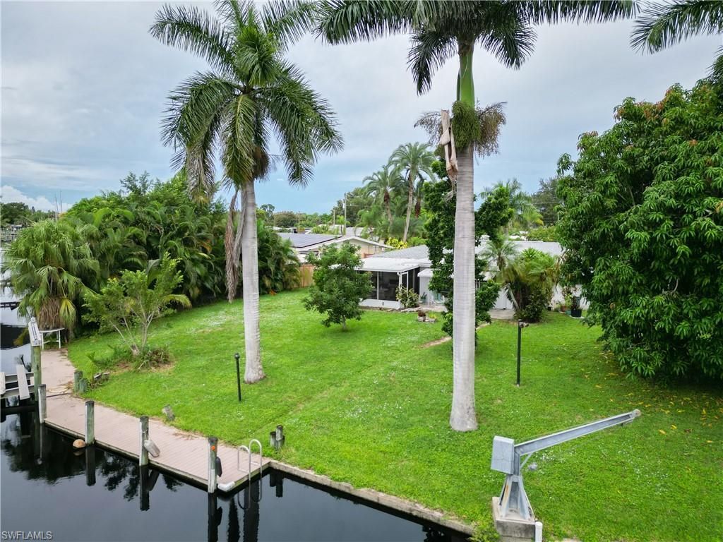 1358 Sunrise Dr, North Fort Myers, FL 33917 Photo