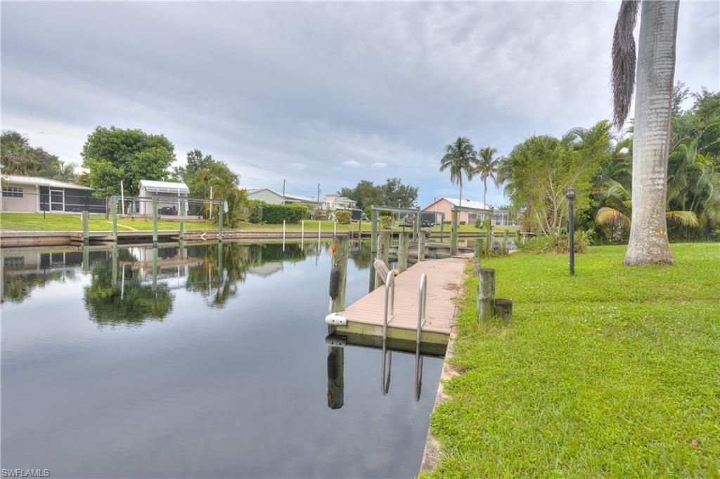 1358 Sunrise Dr, North Fort Myers, FL 33917 Photo