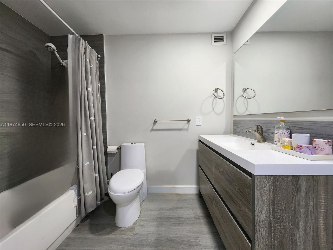 3505 S Ocean Dr, Unit 312, Hollywood, FL 33019 Photo