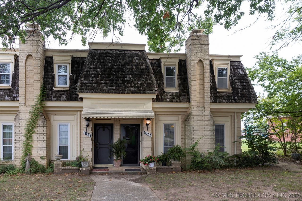 1033 E Thompson Avenue, Unit 1033, Sapulpa, OK 74066 Main Photo