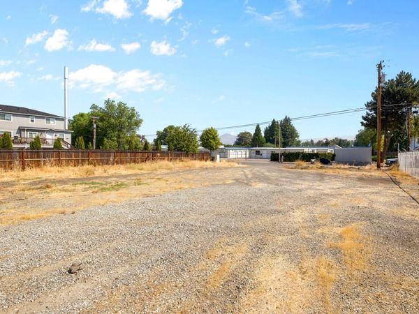 Beekman Avenue, Unit 1288, Medford, OR 97501