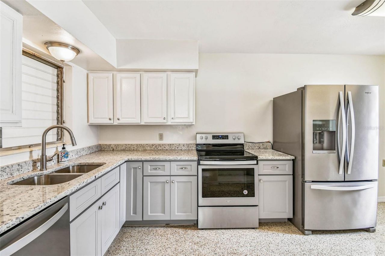 1101 81st Avenue N, Saint Petersburg, FL 33702 Photo