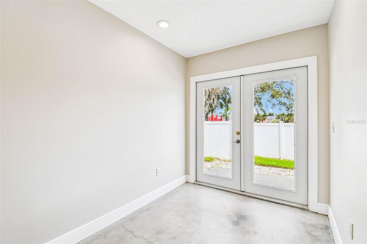 1101 81st Avenue N, Saint Petersburg, FL 33702 Photo