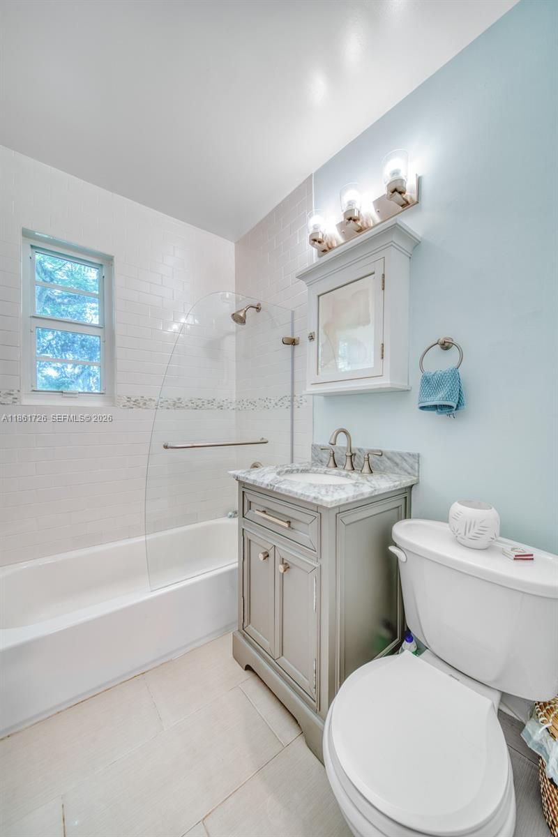 5640 SW 78th St, Unit 124C, Miami, FL 33143 Photo