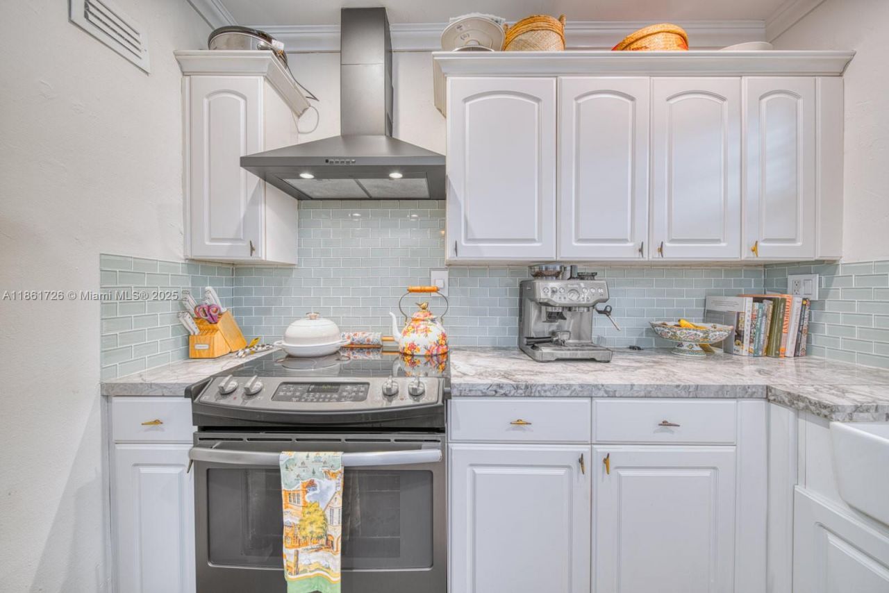 5640 SW 78th St, Unit 124C, Miami, FL 33143 Photo