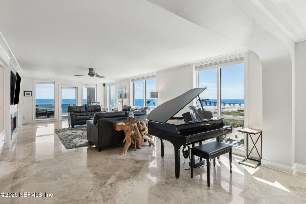 807 1st Street N, Unit 502, Jacksonville Beach, FL 32250 Photo