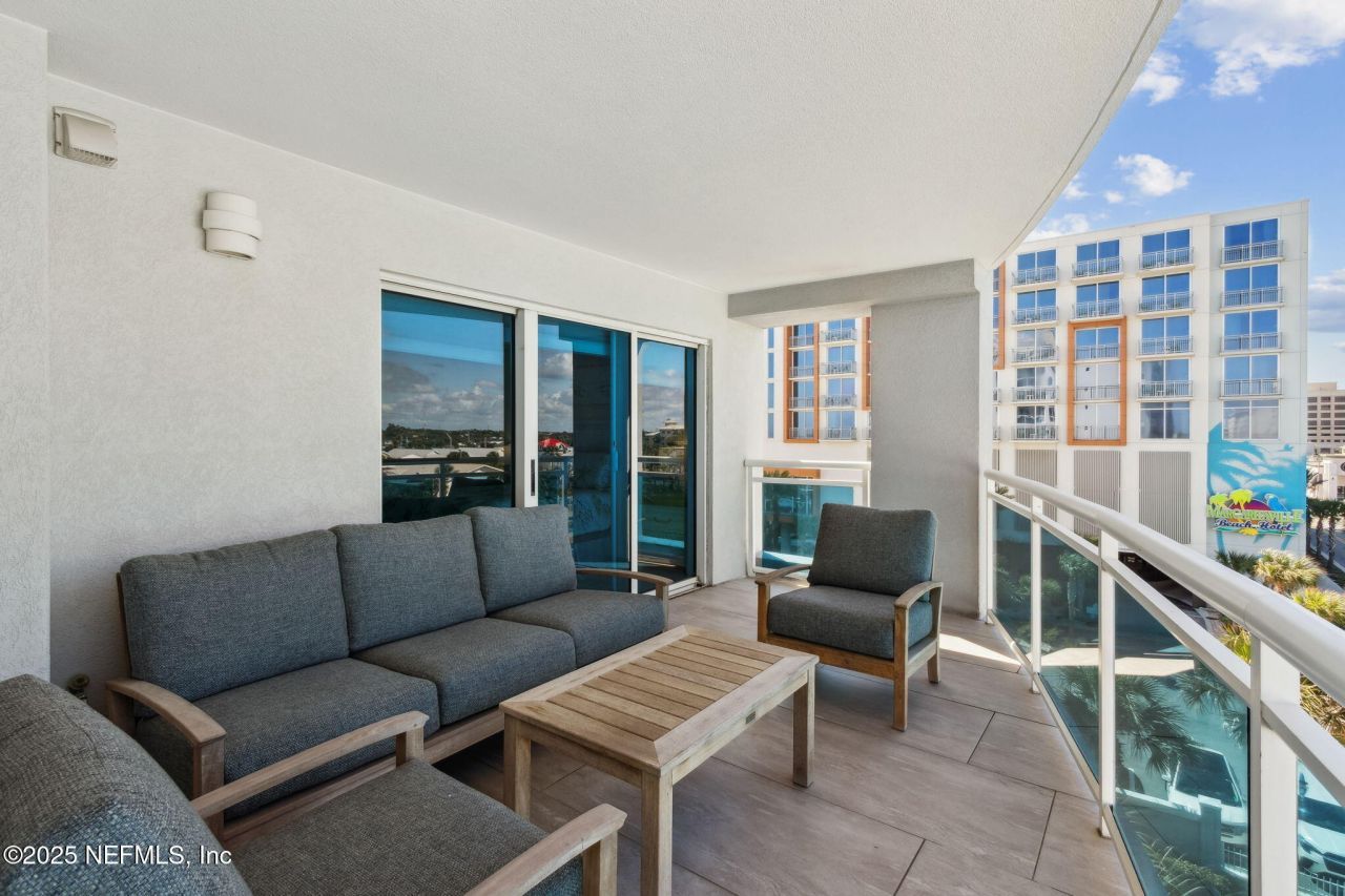 807 1st Street N, Unit 502, Jacksonville Beach, FL 32250 Photo