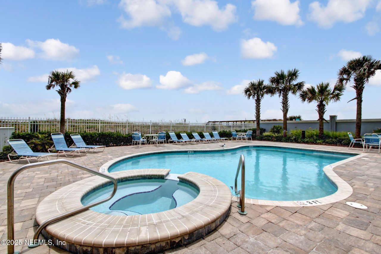 807 1st Street N, Unit 502, Jacksonville Beach, FL 32250 Photo