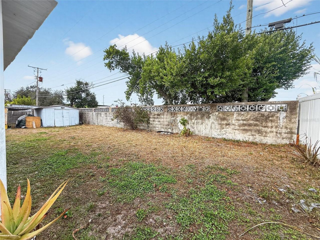 8009 Cornwall Lane, Tampa, FL 33615 Photo