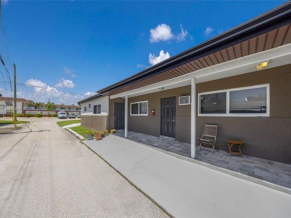 1807 N 17th Ave, Hollywood, FL 33020