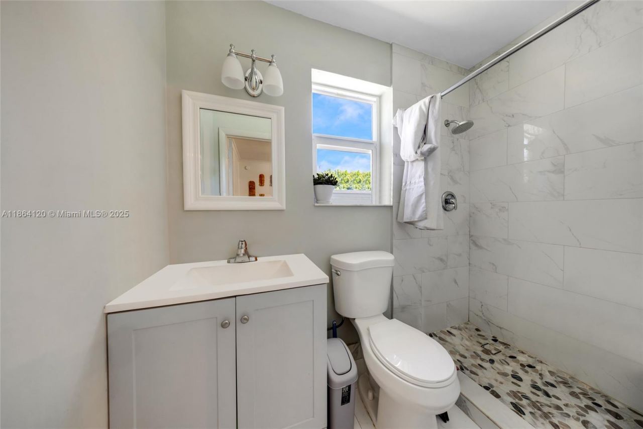 1807 N 17th Ave, Hollywood, FL 33020 Photo