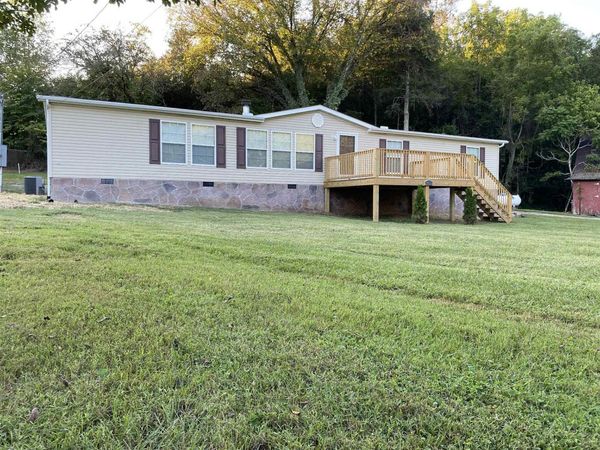 1405 River Road, New Market, TN 37820