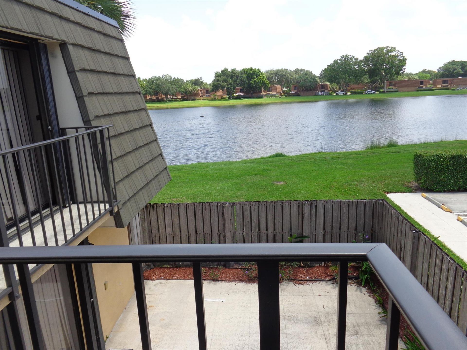 1015 10th Way, Unit 1015, West Palm Beach, FL 33407 Photo