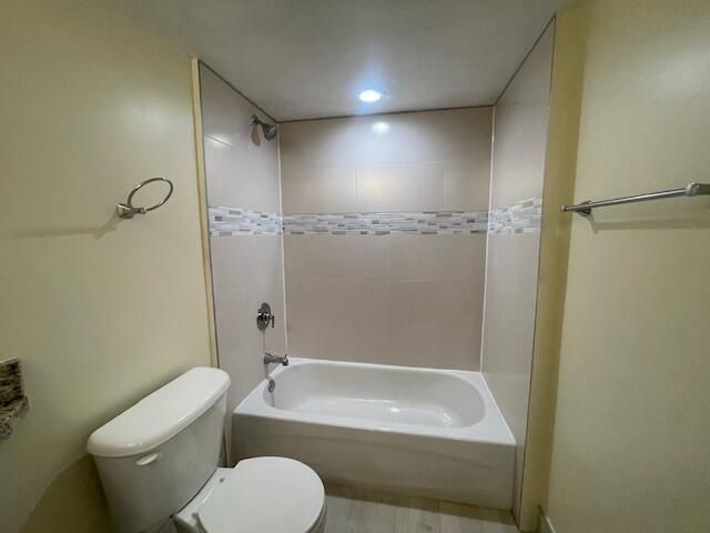 4280 San Marino Boulevard, Unit 107, West Palm Beach, FL 33409 Photo