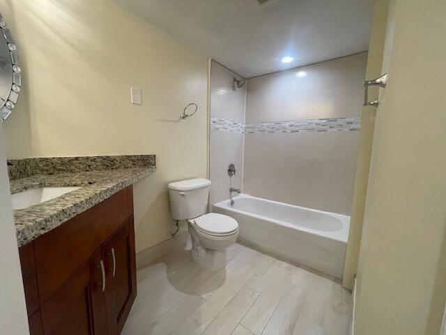 4280 San Marino Boulevard, Unit 107, West Palm Beach, FL 33409 Photo