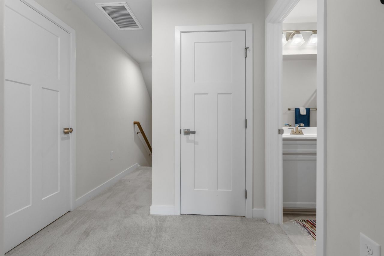 342 Picard Loop Photo 16