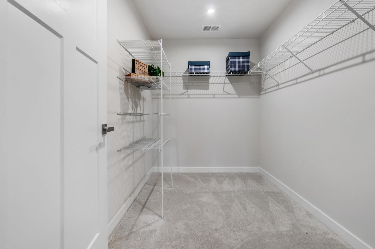 342 Picard Loop Photo 17