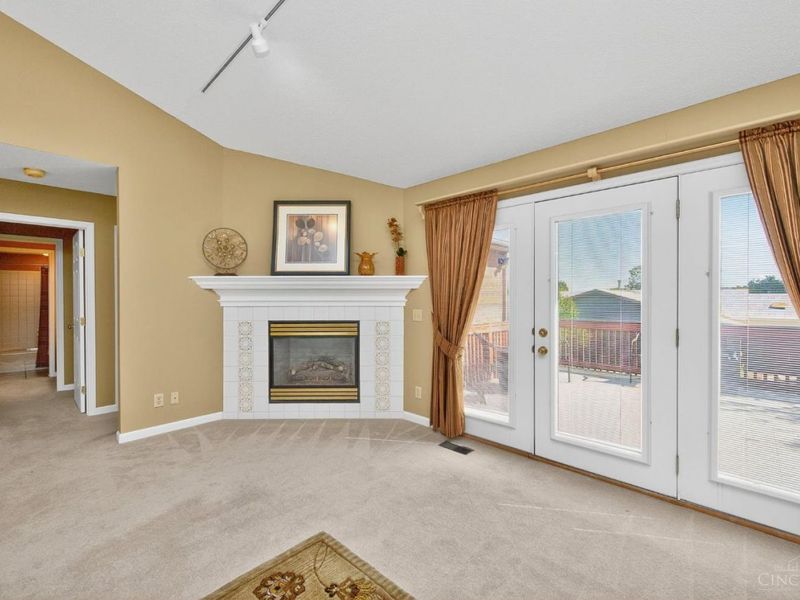 1210 Stephanie Drive, Unit 3, Hamilton, OH 45013 Photo 6