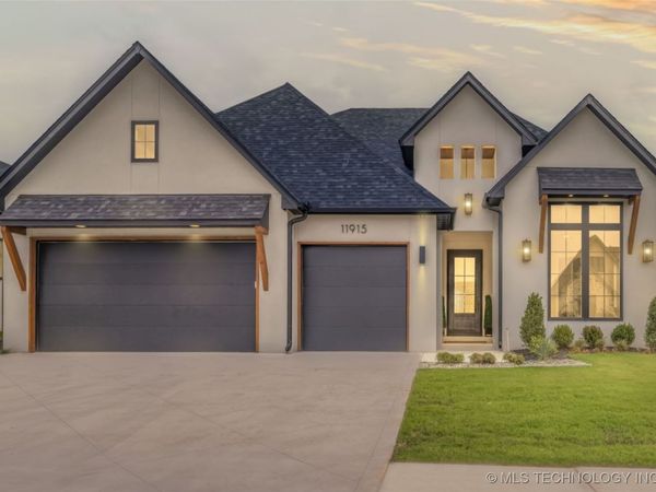 11915 S Vandalia Avenue, Tulsa, OK 74137