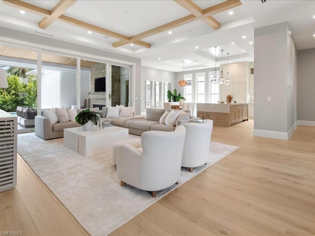 1179 Broad Ave N, Naples, FL 34102 Photo