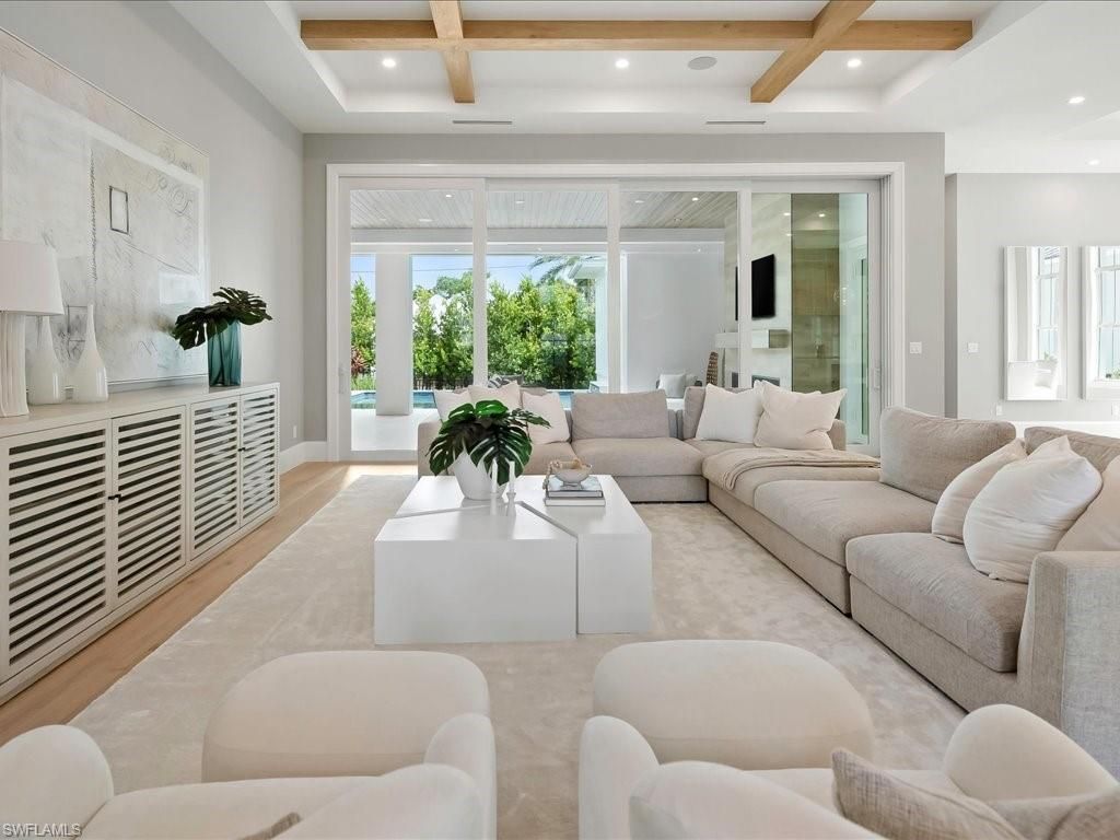 1179 Broad Ave N, Naples, FL 34102 Photo