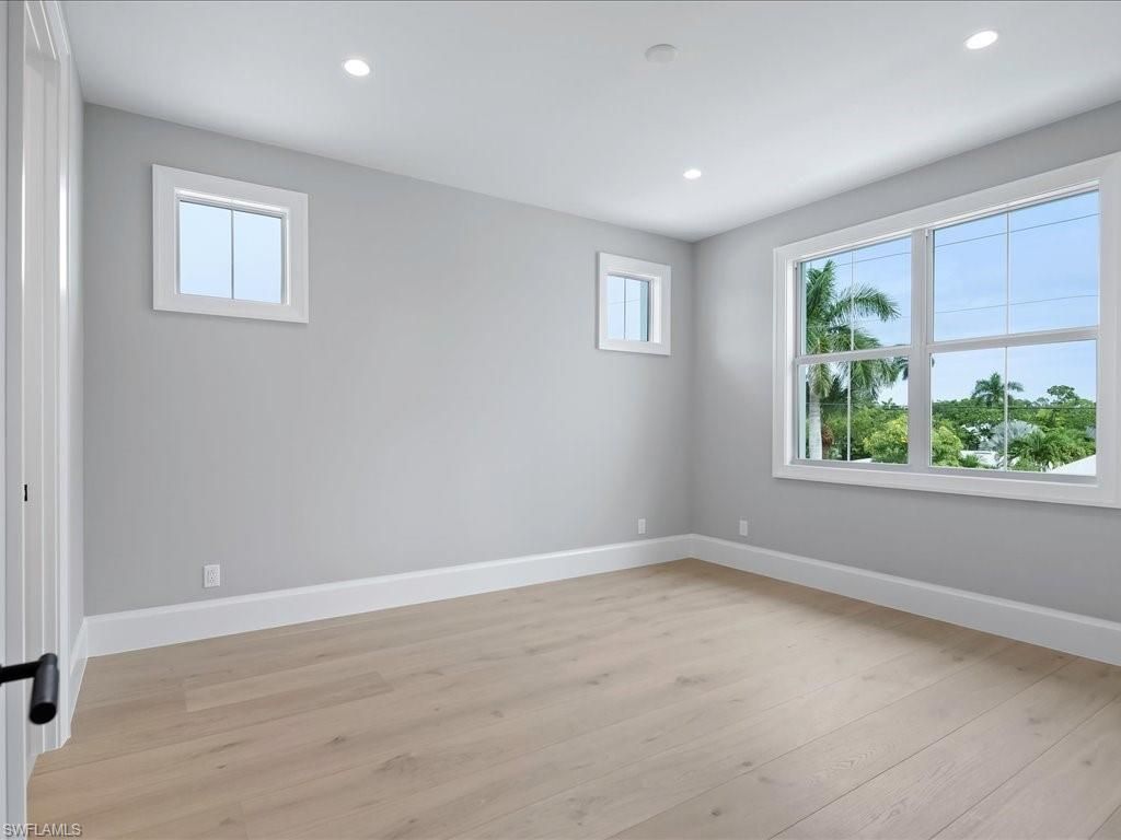 1179 Broad Ave N, Naples, FL 34102 Photo