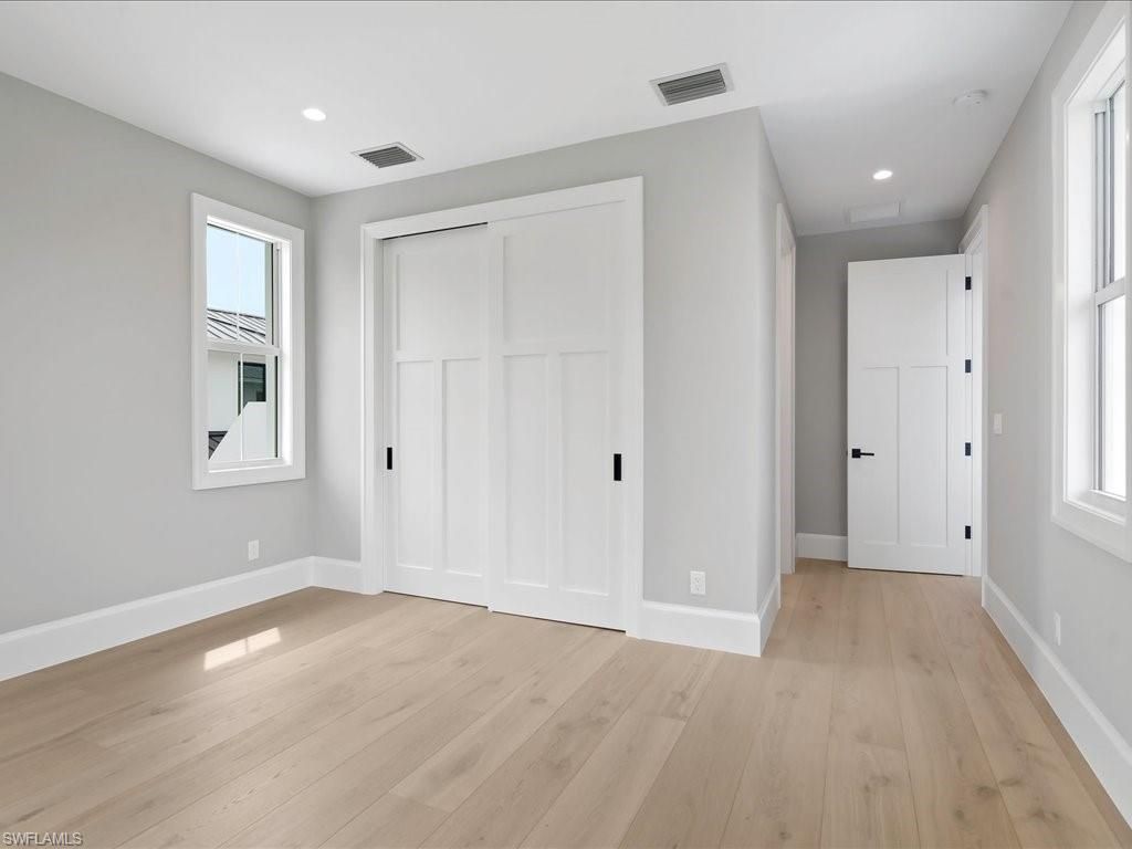 1179 Broad Ave N, Naples, FL 34102 Photo