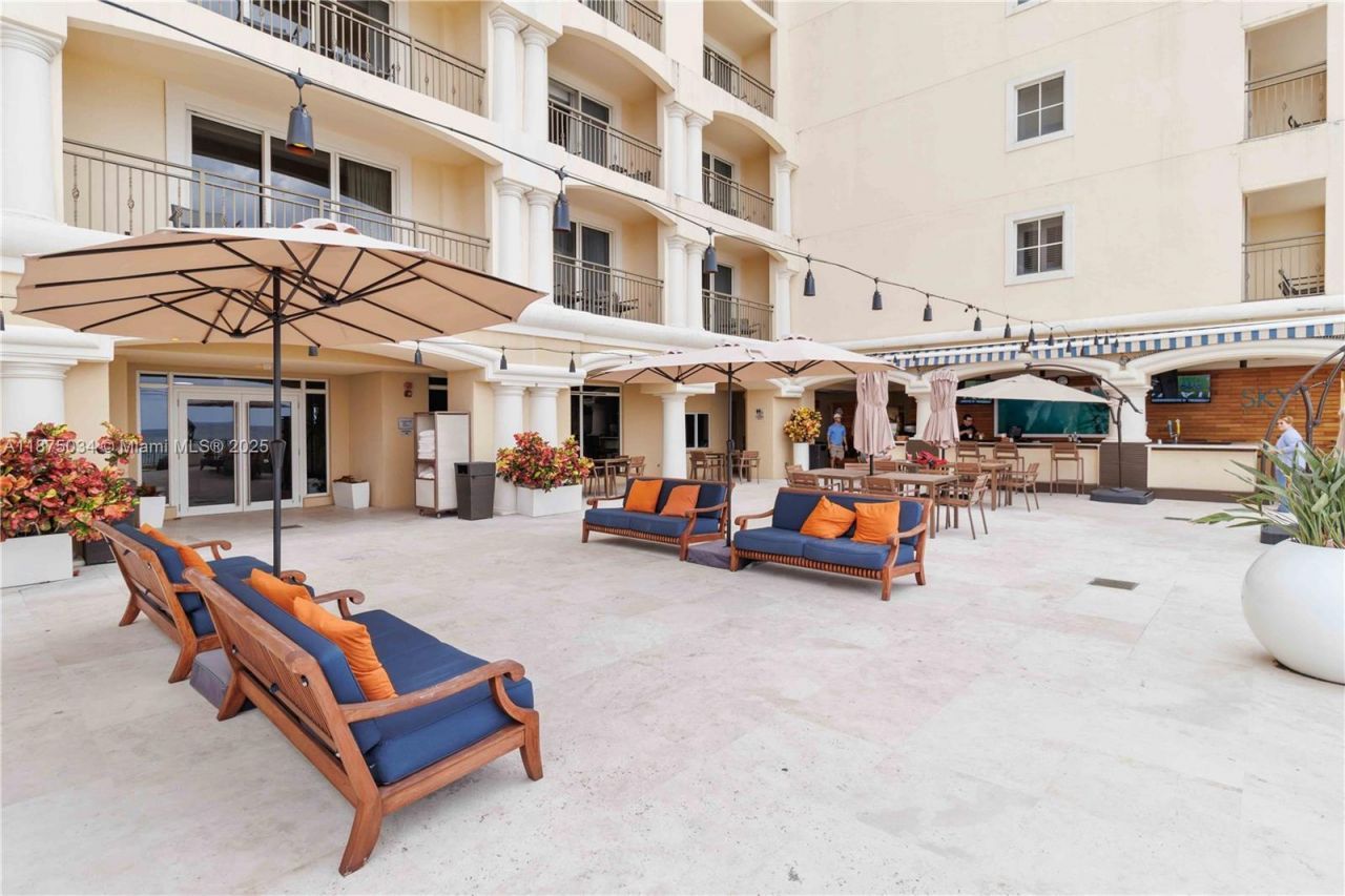 601 N Ft Lauderdale Beach Blvd, Unit 611, Fort Lauderdale, FL 33304 Photo