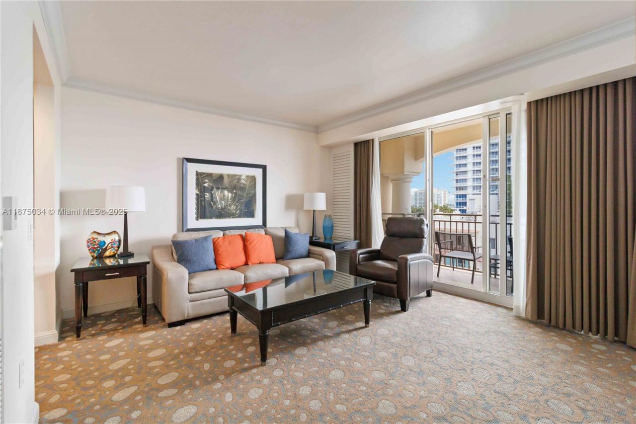 601 N Ft Lauderdale Beach Blvd, Unit 611, Fort Lauderdale, FL 33304 Photo