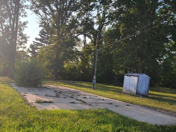 1039 Estey Road, Beaverton, MI 48612