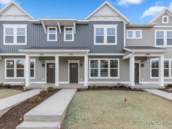 6110 Stahl Drive, Unit 14, Spring Lake, MI 49456
