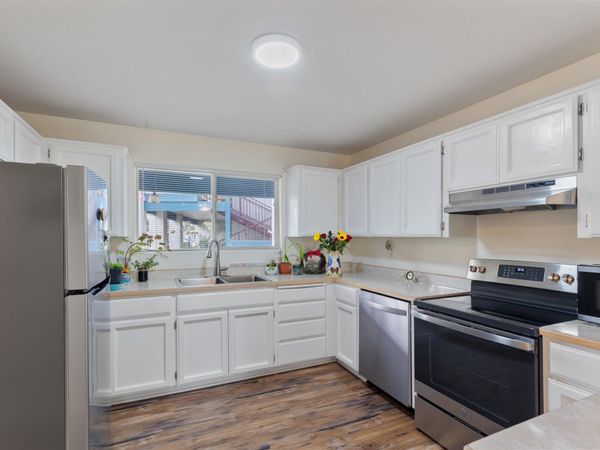 815 Pine Street, Unit 10, Rogue River, OR 97537