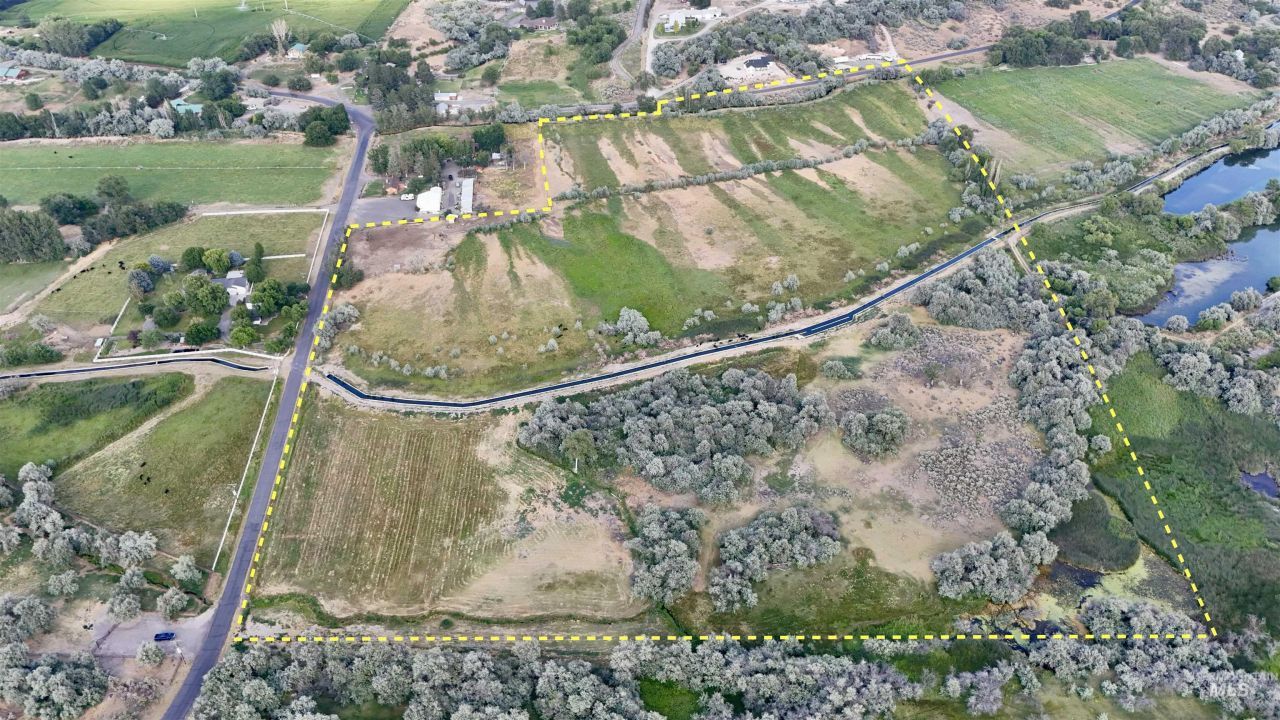 2925 S 1050 E, Hagerman, ID 83332 Main Photo