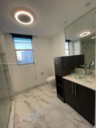 5255 Collins Ave, Unit 4G, Miami Beach, FL 33140 Photo