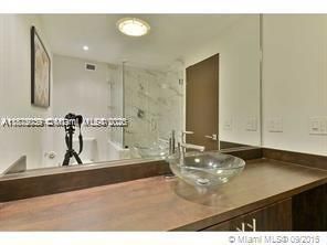 5255 Collins Ave, Unit 4G, Miami Beach, FL 33140 Photo