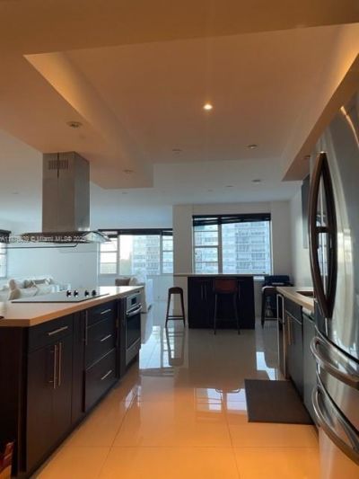 5255 Collins Ave, Unit 4G, Miami Beach, FL 33140 Photo