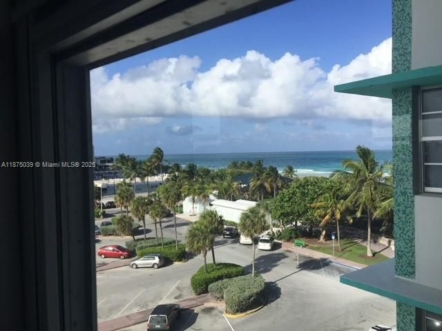 5255 Collins Ave, Unit 4G, Miami Beach, FL 33140 Photo