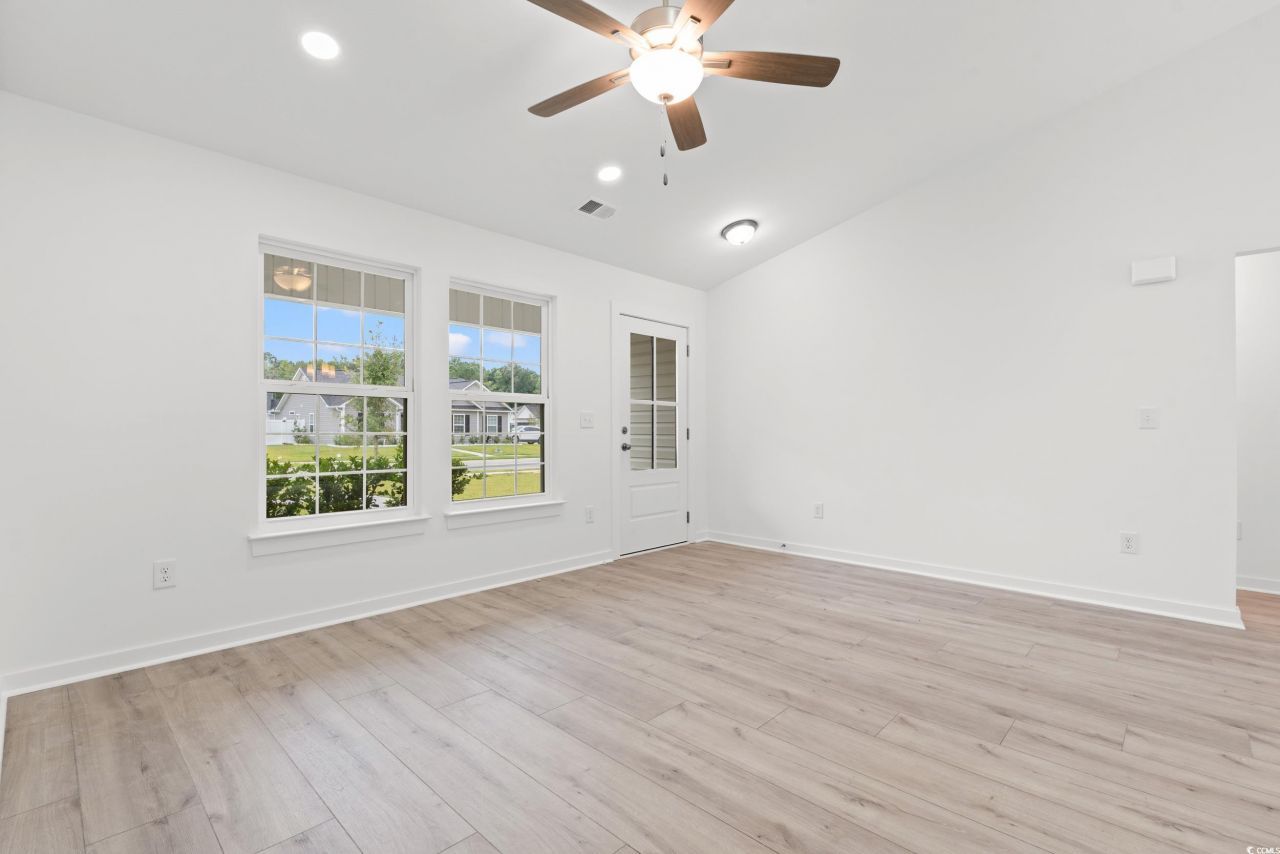 2827 Biscane Ct. Photo 7