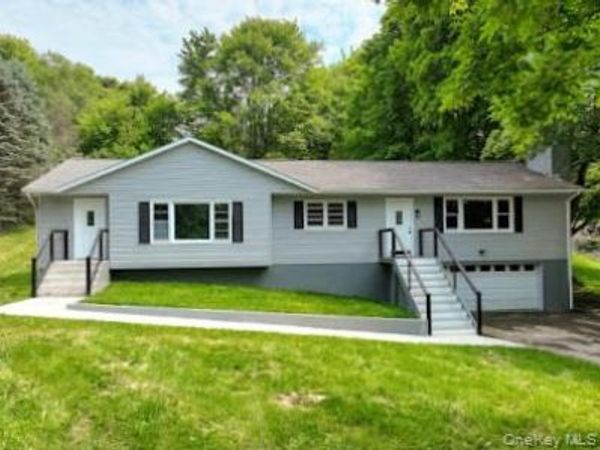 166 Hibernia Road, Salt Point, NY 12578