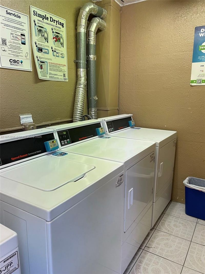 4215 N University Dr, Unit 304, Sunrise, FL 33351 Photo