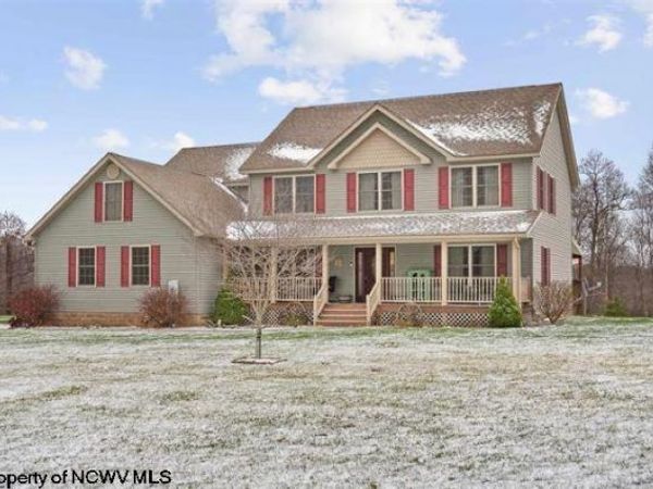 320 Thacker Lane, Belington, WV 26250