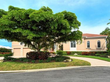 591 PUTTING GREEN LANE, LONGBOAT KEY, FL 34228