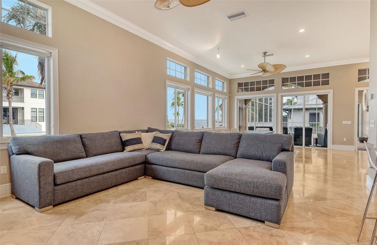 591 Putting Green Lane, Longboat Key, FL 34228 Photo