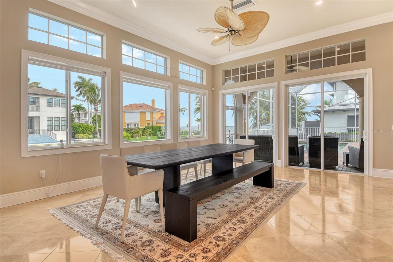 591 Putting Green Lane, Longboat Key, FL 34228 Photo