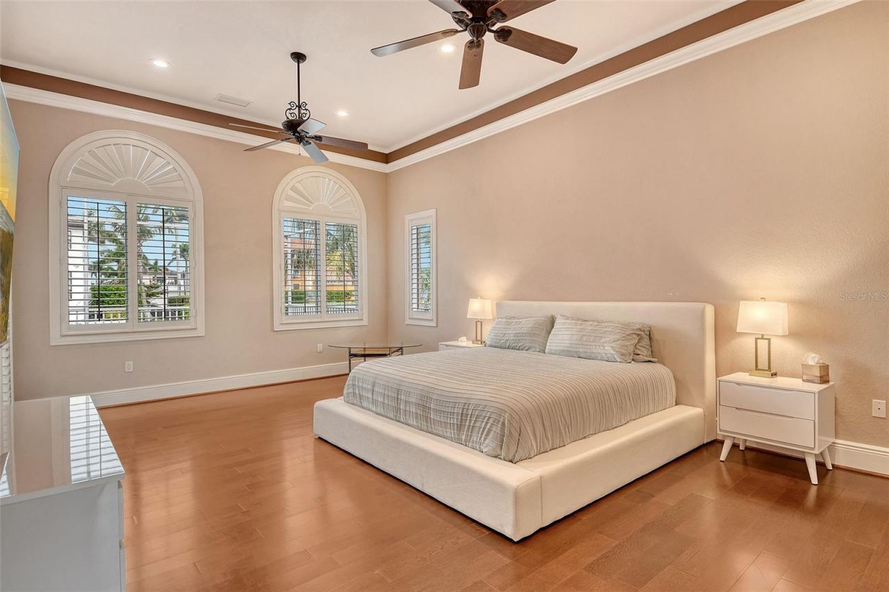 591 Putting Green Lane, Longboat Key, FL 34228 Photo