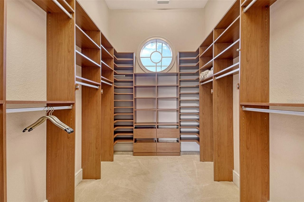 591 Putting Green Lane, Longboat Key, FL 34228 Photo