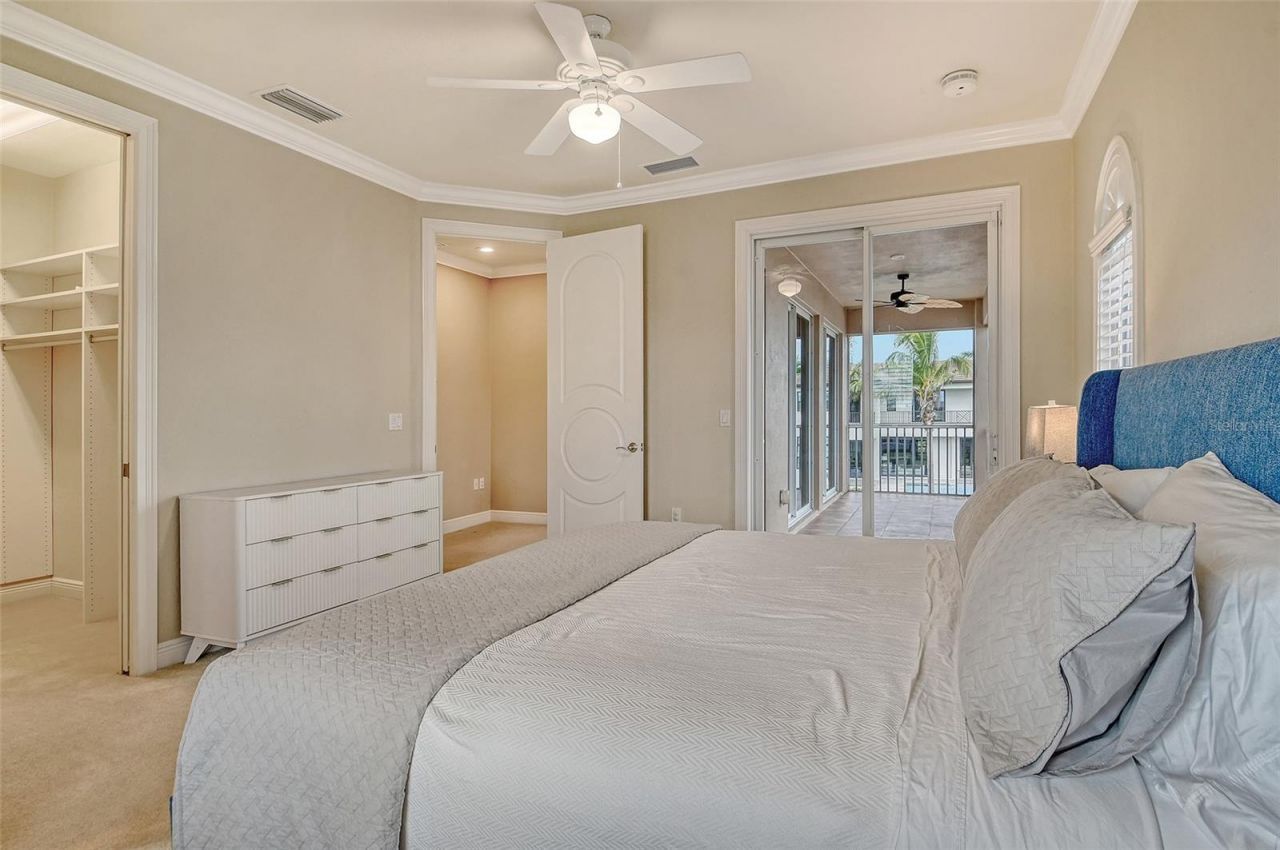 591 Putting Green Lane, Longboat Key, FL 34228 Photo