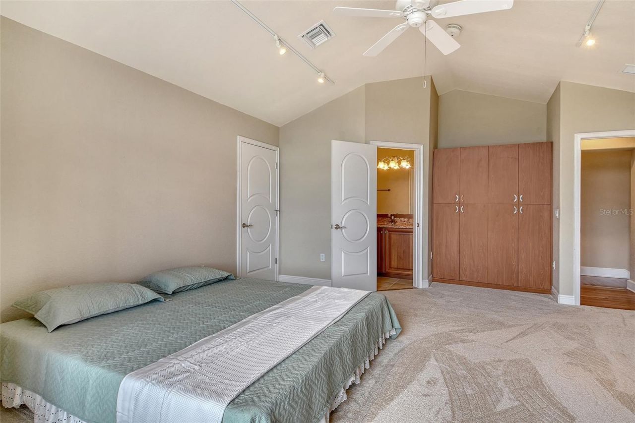 591 Putting Green Lane, Longboat Key, FL 34228 Photo