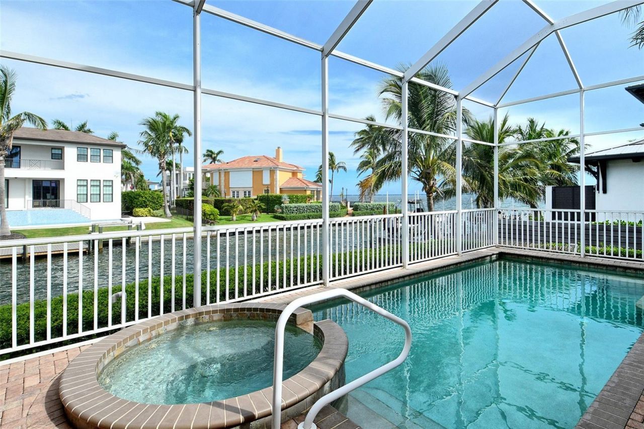 591 Putting Green Lane, Longboat Key, FL 34228 Photo